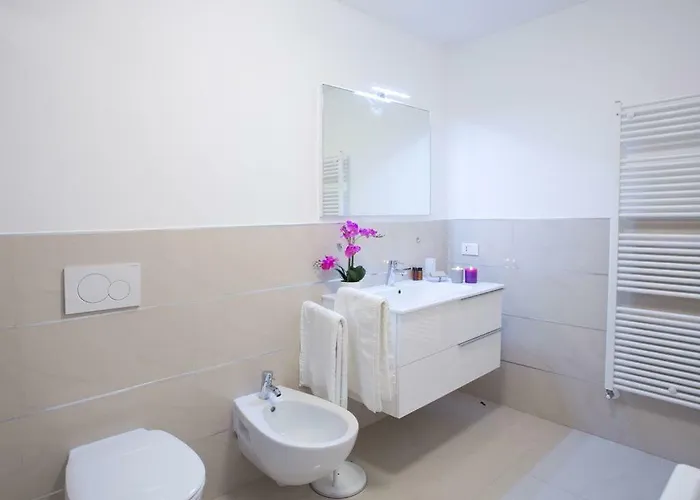 No 4-sleeps 10 By Italian Apartamento